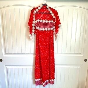 Vintage Eloise Curtis 60’s daisy, gingham and lace 2 piece maxi dress size small